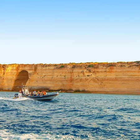 Santa Monica By Algarve Vacation Apartment